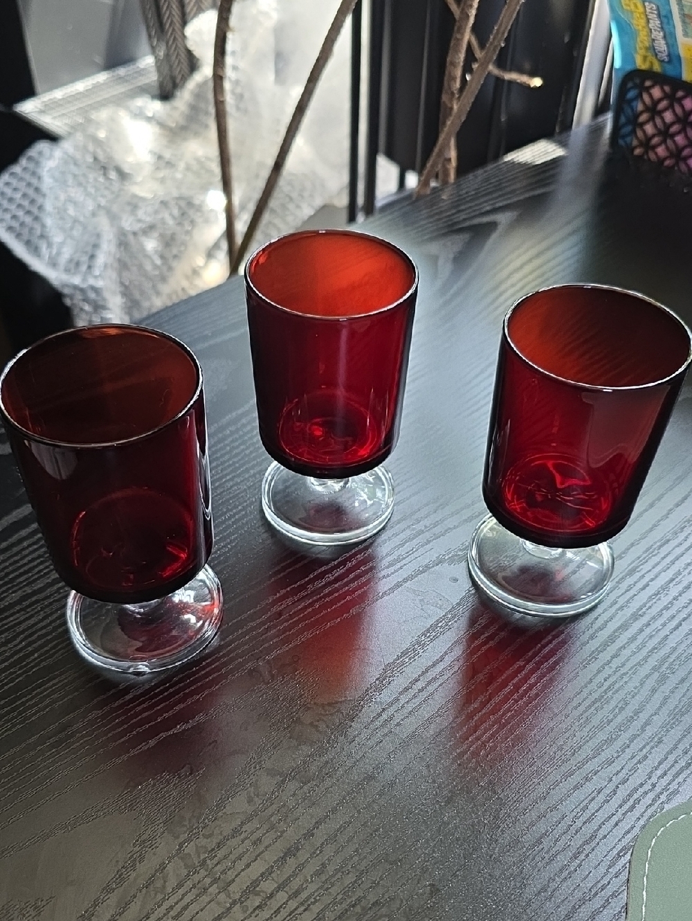 Set of 3 Ruby Red French Luminarc Arcoroc Stemmed Wine Globlet Glasses